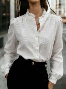 女士长袖纽扣纯色衬衫，饰有花卉刺绣和翻领——时尚休闲商务衬衫，适合办公室、工作、居家及全年穿着，春夏秋冬皆宜，白色 - 白色 - 查看 13