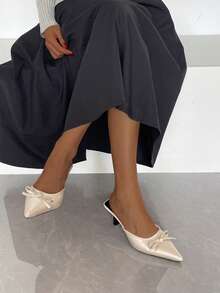 女士新款尖头高跟鞋，蝴蝶结装饰优雅香槟色高跟鞋，时尚百搭尖头穆勒鞋，一脚蹬细高跟鞋