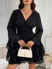 纯色优雅雪纺褶皱荷叶边长袖中长连衣裙，适合晚宴约会、度假、休闲场合、生日派对、旅行、春夏穿着。 - 黑色 - 查看 5