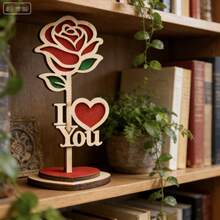 2D木质玫瑰花情人节礼物，玫瑰心形设计，“LOVE”字样立牌装饰，送给爱人、周年纪念日、母亲节的理想礼物，浪漫家居装饰，适用于客厅、卧室、书桌 - 彩色 - 查看 2