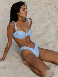 Women's Summer Triangle Bikini Set, Featuring A Sleeveless, Push-Up Deep V-Neck Top And High-Waisted Bottoms; A Two-Piece Swimsuit Perfect For A Casual Yet Elegant Look For Summer Beach Vacations. - 藍色 - 查看 5