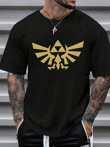 Camiseta para hombre,  Trifuerza dorada, diseño de videojuego legendario, estampa gamer premium, estilo geek chic, para fans de Zelda coleccionistas, moda gamer trendy, outfit casual diario, look nerd cool, videojuegos clásicos,  fan,ropa de hombre,parejas,envio nacional,regalo para hombre,oversize hombre. - Negro - Ver 1