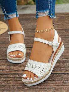 1 Pair Summer Casual Wedge Sandals For Teenagers, Suitable For Daily Outings, Simple Buckle Design, Perforated, Fashion Minimalist, Non-Slip, Comfortable, Versatile Thick-Soled Sandals - White - View 2
