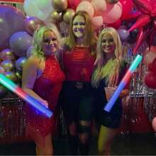 CamelParty 38/100/70PCS Color LED Foam Light Stick, Concert Light Stick, Three Color Flicker Modes Can Be Freely Switched, And The Luminous Effect Is Durable And Eye-Catching, Suitable For Concerts, Weddings, Family Gatherings, And New Year Carnivals - 杏色 - 查看 7