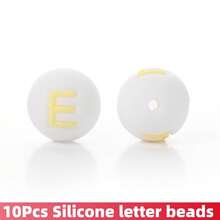 10/26颗白色底黄色字母圆形硅胶字母珠 - DIY个性化珠宝制作套装，工艺用品，适用于制作姓名手链、钥匙扣、吊坠、证件挂绳和珍珠笔