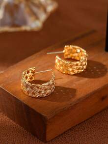 1 Pair 14K Gold Hollow Woven Earrings For Women Men,Vintage Plaid C Shape Huggie Hoop Earrings For Sport/Daily/Vacation/Wedding Wearing,Dainty Drop Dangle Earrings Jewelry For Ramadan/Anniversary/Mother's Day/Valentin's Day/Christmas Day - Checkered C Earrings - View 9