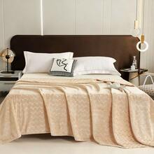 1pc Flannel (Polyester Fiber) V-Shaped Metallic Yarn Printed Fleece Blanket, Modern Solid Color Minimalist Style Suitable For Warm Travel, Office, Home Decor - Khaki - View 3