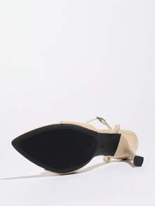 Giày sandal cao gót nữ, thích hợp cho tiệc tùng, hoạt động ngoài trời, thời trang, thanh lịch, mũi nhọn, dự tiệc, kỳ nghỉ, sang trọng, gợi cảm. Chất liệu da PU, mềm mại, thân thiện với da, kết cấu tinh tế, giày bít mũi, khóa chéo, cao cấp, chất liệu thoải mái, quai mắt cá chân gợi cảm, cổ điển, đa năng, giày màu be thanh lịch, sandal thanh lịch, giày cao gót thường ngày, giày bít mũi, giày gót nhọn, trang phục mùa xuân hè. - Màu be - Xem 8