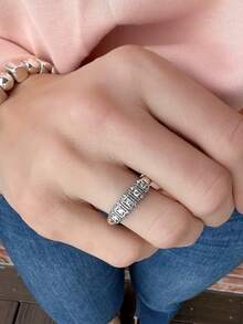 1枚时尚简约镶嵌亮面锆石几何戒指，女士节日派对婚礼新年珠宝礼物 - 戒指 - 查看 3