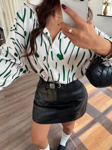 EARO Chic Women's Long Sleeve Green Abstract Pattern Shirt, Casual Loose Fit Top, Essential For Spring/Summer - Dark Green - View 6