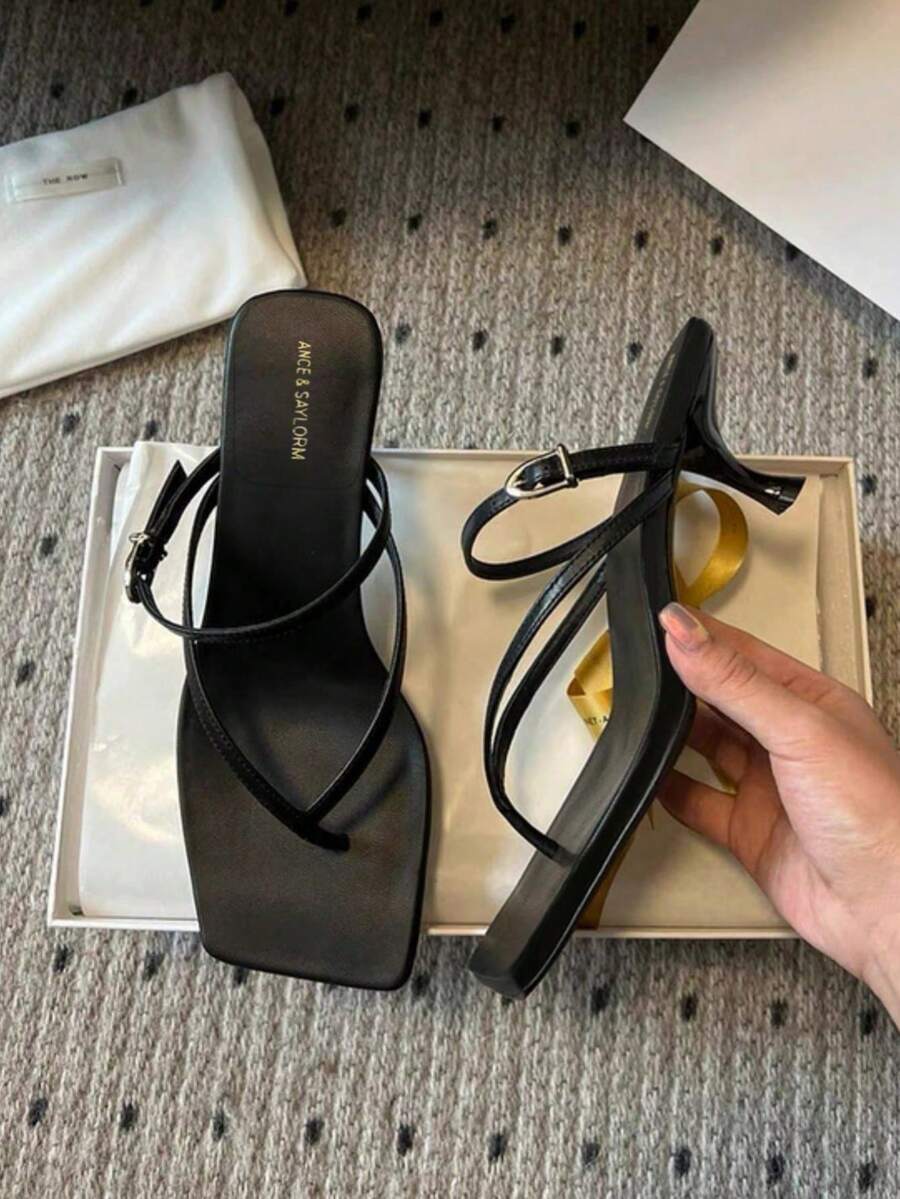 Giày sandal cao gót kiểu Pháp dành cho nữ, sandal da hở mũi gót mỏng mùa hè mới với quai ngang mắt cá chân, dép xỏ ngón gót thấp.