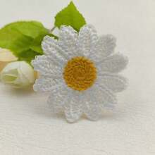 10 Stücke wasserlösliche bestickte zarte Gänseblümchen, gestrickte einzigartige kleine Blumen Deko, geeignet für Kleidung/Haarclips/Stirnbänder/Hüte/Schuhe/Taschenzubehör - Gelb - Übersicht 7