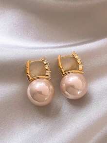 一对珍珠耳环，独特设计，镶嵌水钻，轻盈奢华的法式风格耳环，优雅日常佩戴 - 白色 - 查看 2