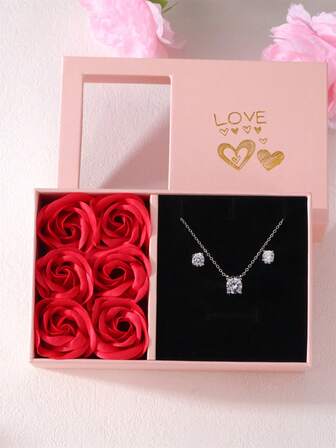 一套不锈钢圆形立方氧化锆吊坠项链和耳环首饰套装，女士节日礼物（含礼盒）