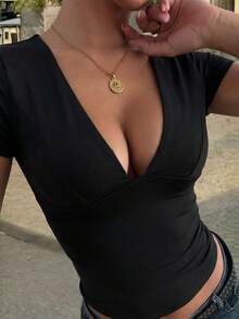 Women's Fashionable Sexy Deep V Black Fitted Top - Black - View 6