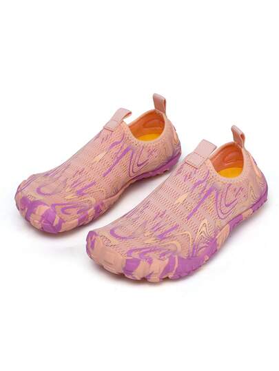 1 Pair Kids Slip-On Breathable Mesh Upper Lightweight Rubber Sole Water Shoes, Suitable For Outdoor Activities, Beach, Swimming