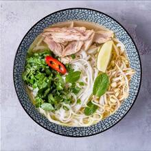 Cuencos grandes de 6 onzas cuencos grandes de 20 cm cuencos de cerámica japonesa azul y blanco juego de 3 cuencos de ramen japoneses con patrón de hojas - patrón de hoja - Ver 3