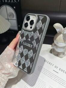1 Peça Capa de Telefone 2 em 1 à Prova de Choque e Anti-Queda com Espelho Xadrez Preto e Strass "LUCKY" Compatível com iPhone 17 Pro Max - Prata - Visão 4