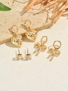 3对迷人经典精致金色心形水钻蝴蝶结耳钉，女士派对、舞会、日常穿搭、约会必备珠宝礼盒套装 - 金黃色 - 查看 4