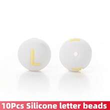 10/26颗白色底黄色字母圆形硅胶字母珠 - DIY个性化珠宝制作套装，工艺用品，适用于制作姓名手链、钥匙扣、吊坠、证件挂绳和珍珠笔