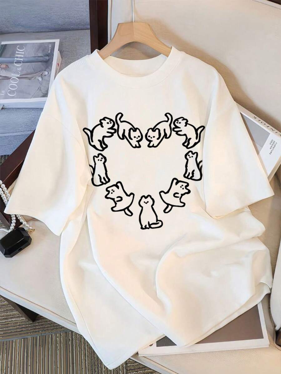 Plus Size Women's Cat & Heart Print Round Neck T-Shirt, Casual Short Sleeve Top, Plus Size Clothing - White - View 1