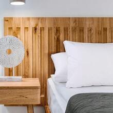 Utopia Bedding Almohadas de Cama para Dormir tamaño Queen Juego de 2 Calidad de Hotel refrescante Almohada Reforzada para Dormir de Espalda estómago o de Lado Blanco - Blanco - Ver 7