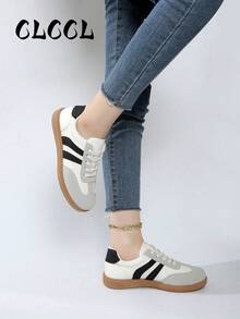 Zapatillas deportivas casuales planas para mujer, nuevo estilo 2025 - Blanco y Negro - Ver 3