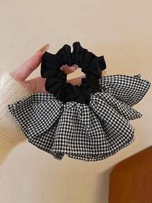 1pc French Oversized Plaid Ruffle Scrunchie, Elegant Ponytail Holder Hair Accessory, Casual Style