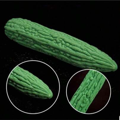 硅胶宠物磨牙玩具，帮助磨牙清洁牙齿，缓解无聊，采用塑料/液态硅胶制成。它们柔软、有弹性、舒适、耐用、易于清洁，可以缓解压力，并为宠物带来玩耍的乐趣。