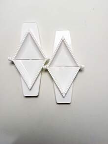 1个三角形饺子模具，爆浆新鲜，外观精美，设计时尚，纯色饺子模具，斋月日常厨房用具，便携式，适用于节日厨房、餐厅、开斋节礼物 - 白色 - 查看 10