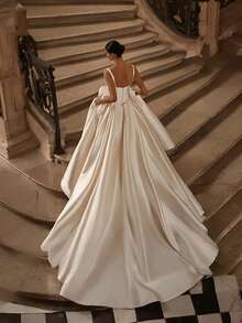 Luxury Pearl Bridal Gown With Train, Exquisite Princess Ball Gown Wedding Dress For Elegant Brides, With Straps, Full Skirt, Suitable For Wedding, Dating, Party, Singles' Party, Vacation, Bride, Formal Occasions, Dinner Dress, Prom Dress, Homecoming Dress, Cocktail Party, Bridal Gown, Wedding Dresses For Bride - trắng - Xem 5