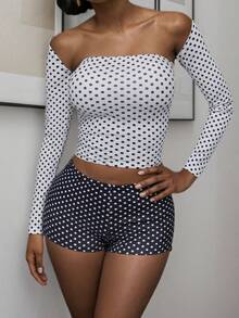 2pcs/Set Sexy Polka Dot Strapless Long Sleeve Top And Matching High Waist Shorts, Suitable For Women's Casual Party Wear