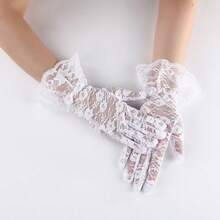 热销！女士黑色蕾丝防晒手套 - 夏季时尚薄纱网眼手套，优雅花卉短袖口。完美的情人节礼物，休闲和户外活动的最佳配饰。限时特惠，夏季必备！