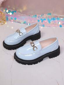 春秋季拼接皮革休闲女士优雅时尚个性四季舒适户外一脚蹬鞋，防水厚底，纯色金属扣，亮蓝色亮面厚底乐福鞋 - 淺藍色 - 查看 2