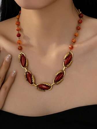 1pc Vintage Chic Stylish Versatile Elegant Sophisticated Maple Leaf Red Necklace, Suitable For Women's Daily Life, Gatherings, Commute Or As A Gift