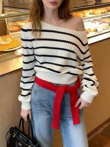 Cuello corto de punto a rayas Jersey corto de cuello redondo en blanco y negro Jersey de lana de oveja a rayas Jersey versátil y elegante sin esfuerzo - Blanco y Negro - Ver 4