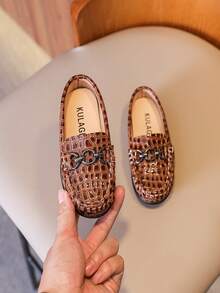 1 Pair Toddler/Little Kids' Fashion Shiny PU Faux Crocodile Skin Children Shoes, Quality Comfortable PU Material Color Block Design Boys' Shoes, Soft Lining, Rubber Sole, Slip-On Style, Suitable For 3-13 Years Old Boys For Daily, School, Outing, Party, Holiday Wear, New Autumn/Spring/Summer Collection