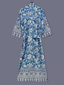 Bohemian Style Blue Floral Retro Print Mid-Length Three-Quarter Sleeve Kimono Thin Jacket For Women, European And American Elegant Street Casual Cover-Up, Beach Travel Holiday Haori, Lightweight Cape Jacket, Home Yukata, Belted Robe, Kimono Top, Long Robe Dress - Blue - View 1