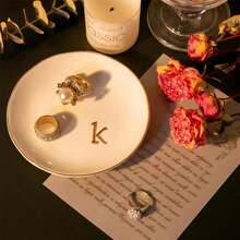 COMMGOAL Ceramic Ring Holder For Jewelry, Jewelry Tray, Ring Dish, Aesthetic Room Decor, Engagement Gifts Bride Gifts Wedding Gifts For Women, White, 4.75"(K) - ColorJ - 查看 4