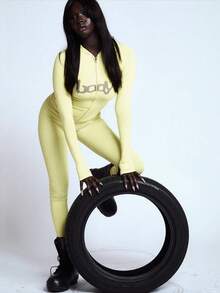 Slim-Fit Letter Print Zipper 2-Piece Set - Women's Fall Hooded Long Flare Pants Tracksuit - Màu vàng - Xem 3