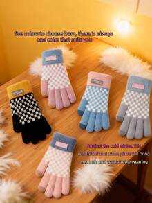 1 paire de gants tricotés bicolores à carreaux, chauds et compatibles avec les écrans tactiles, convenant pour le port quotidien, les étudiants universitaires, le cyclisme, les fêtes, les occasions décontractées. Peuvent être offerts comme cadeaux de vacances à des amis et à la famille. Gants d'hiver essentiels pour les activités extérieures, les sports et le cyclisme. - Multicolore - Voir 11