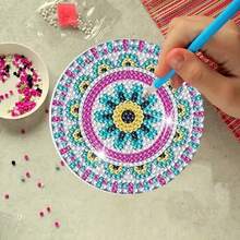 Bộ 8 đế lót ly tranh đính đá Mandala tự làm, có khả năng cách nhiệt và chống trượt, kèm giá đỡ, là món quà thủ công tuyệt đẹp. - Nhiều màu - Xem 2