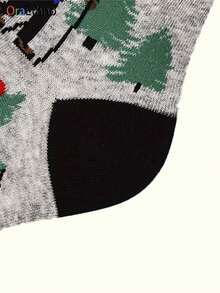 1 paire de chaussettes d'équipage originales pour hommes avec thème d'aventure extérieure (présentant des motifs de randonneurs et de pins), imprimé de bandes dessinées en couleurs contrastées, absorbant l'humidité, résistant aux odeurs, douces et confortables. Convient comme cadeau d'anniversaire, de Noël, pour les activités de plein air, le confort automne/hiver pour les passionnés de randonnée, les amis et la famille - Multicolore - Voir 4