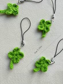 10个手工钩织幸运四叶草吊坠饰品 - 亮绿色四叶幸运符，适用于钥匙扣、包包和手机配件 - 圣帕特里克节、复活节、返校礼物、钩织礼品、包包装饰、手工艺品、精美工艺品、节日配饰、时尚爱好者 - 彩色 - 查看 7