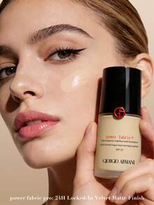 GIORGIO ARMANI 設計師發光粉底液 30ml/1 Fl.Oz - #power fabric pro 1.5 - 查看 7