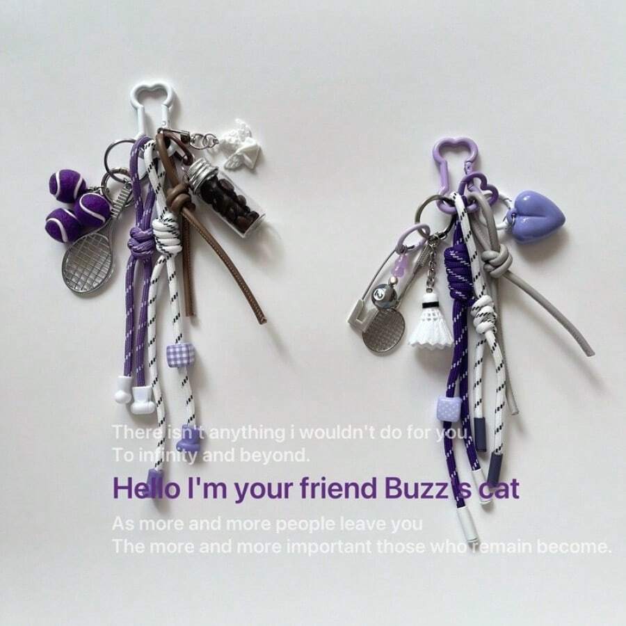 Serie de regalo personalizado, colgante de llavero con pluma, tenis y bolsa de café, serie morada - Granos de café morado - bolsa colgante - Ver 1