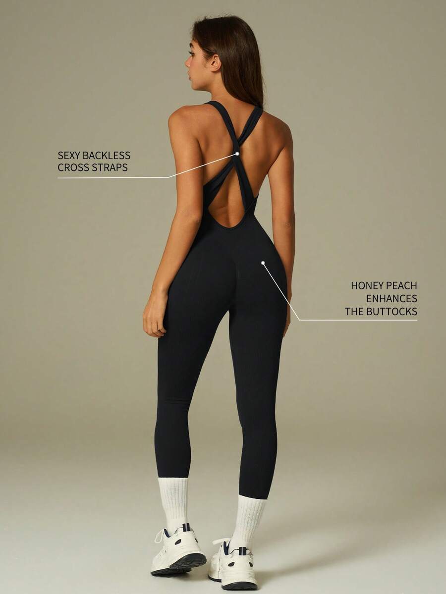 UONNOU 1 st damjumpsuit/shapewear med axelband, lämplig för sport, yoga och vardagskläder. Funktioner inkluderar korsade remmar, ärmlös bred rund halsringning, persikafärgad höftlyft, bantning av midja och buk, lämplig för utomhussporter, yoga, lätt träning, löpning, vardagskläder, pendling, gatustil, fest och helgdag.