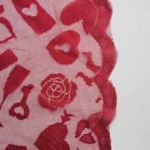 1pc Cupid Valentine's Day Round Heart-Shaped Lace Tablecloth, Red Lace Bear Angel Heart Pattern Table Runner Home Decor Anniversary Party Home Decoration Weddings And Valentine's Day Decorations - 紅色 - 查看 3