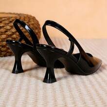 Zapatos de tacón alto Nuevo estilo con una sola correa, tacón ultra alto, punta abierta, tacón fino, puntera cubierta al estilo francés con punta abierta, parte trasera abierta, parte superior de charol con correa hueca en la parte trasera del talón, tacón fino, sandalias de tacón alto al estilo francés, elegantes y cómodas. - Negro - Ver 8