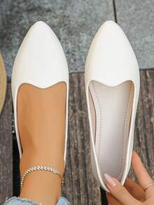 White PU